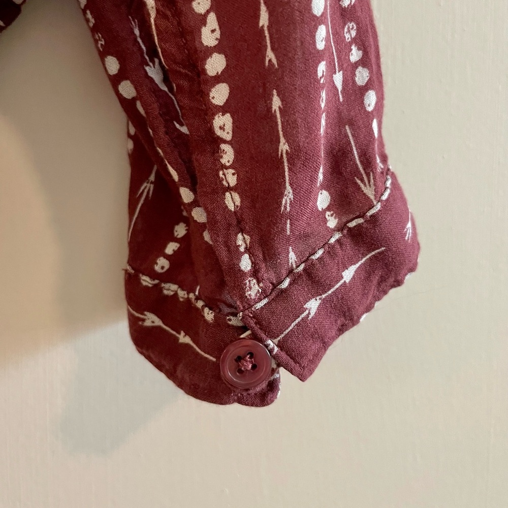 Cloth & Stone Button-Up Blouse - Picture 4 of 6